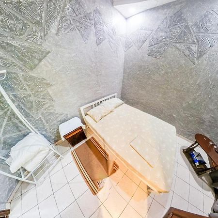 La Vitalie Guest House คีชีเนา ภายนอก รูปภาพ