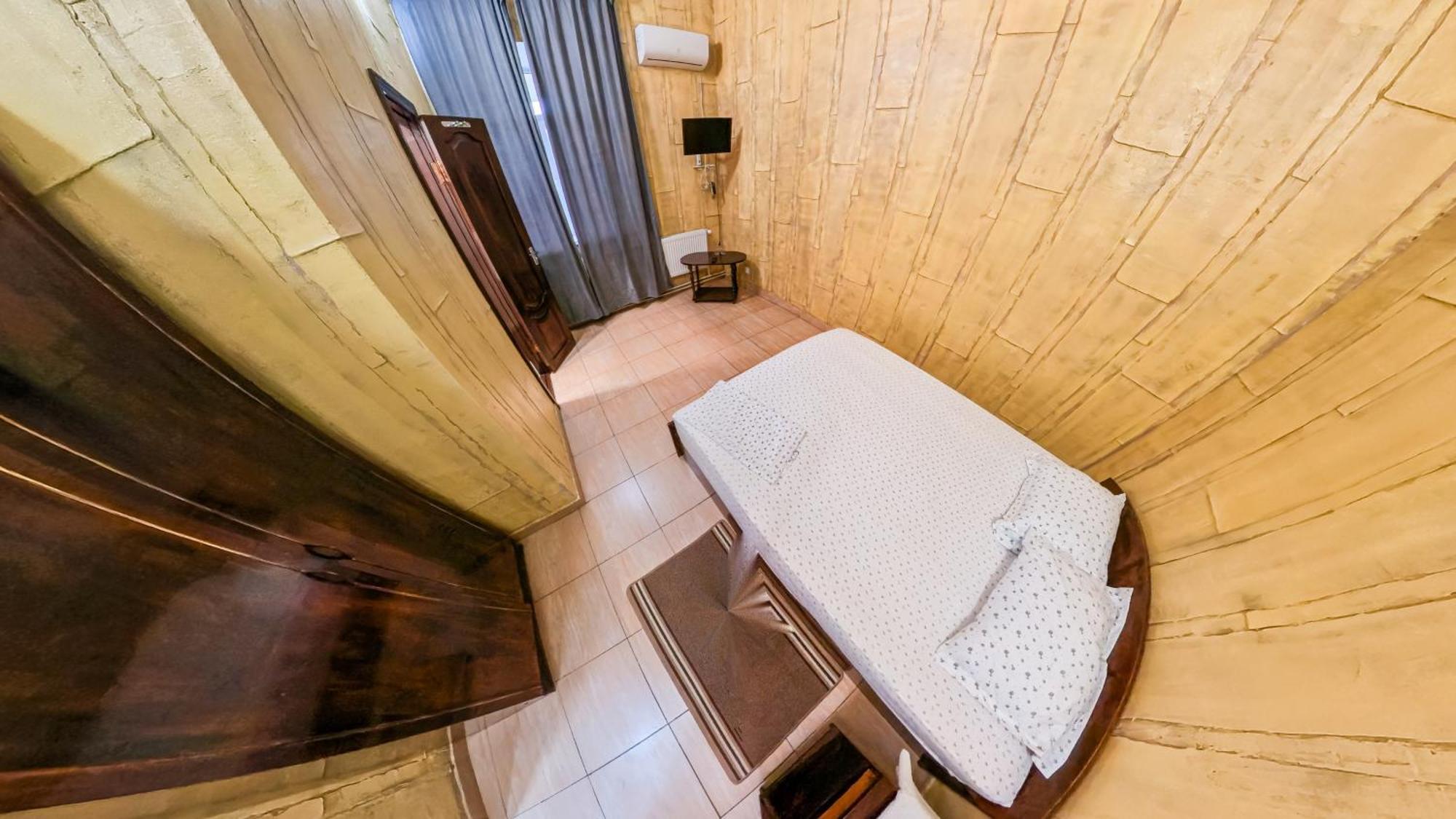 La Vitalie Guest House คีชีเนา ภายนอก รูปภาพ